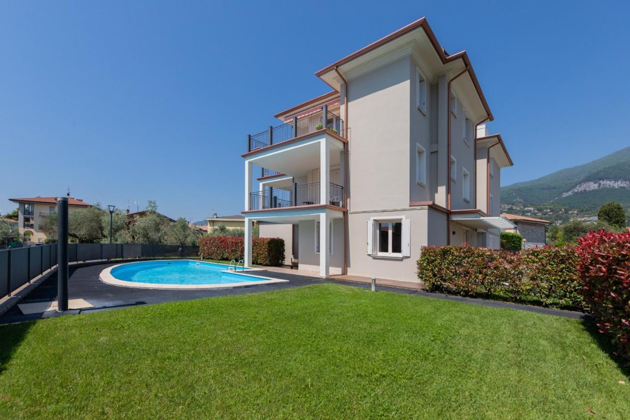 Appartamento In Villa Beatrice Pt7 By Wonderful Italy Тосколано-Мадерно Екстер'єр фото